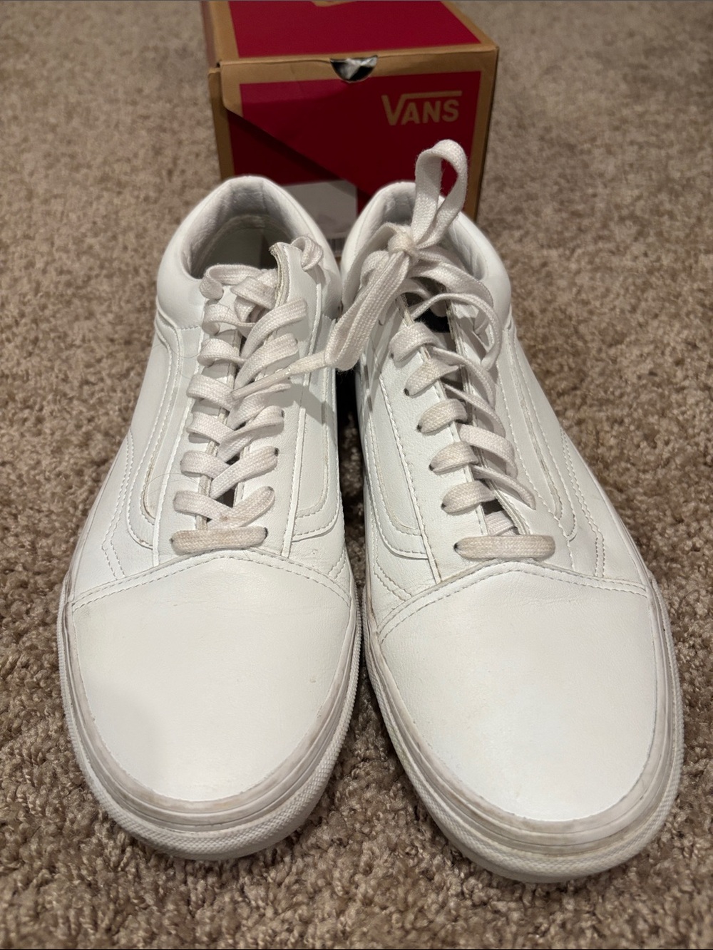 Vans Men’s White Low-Top Leather Skate Sneakers